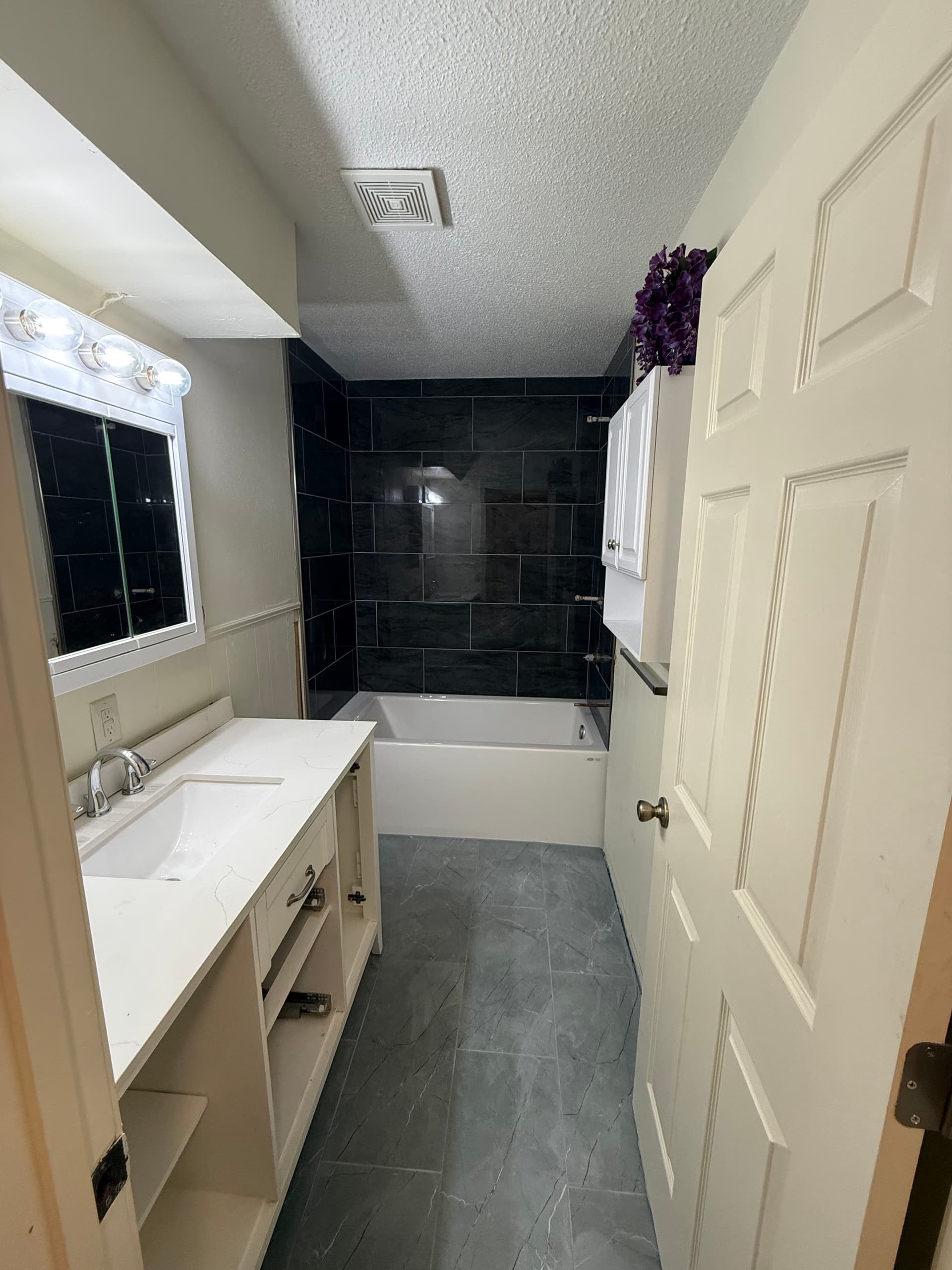 Bathroom Makeover with Modern Touches