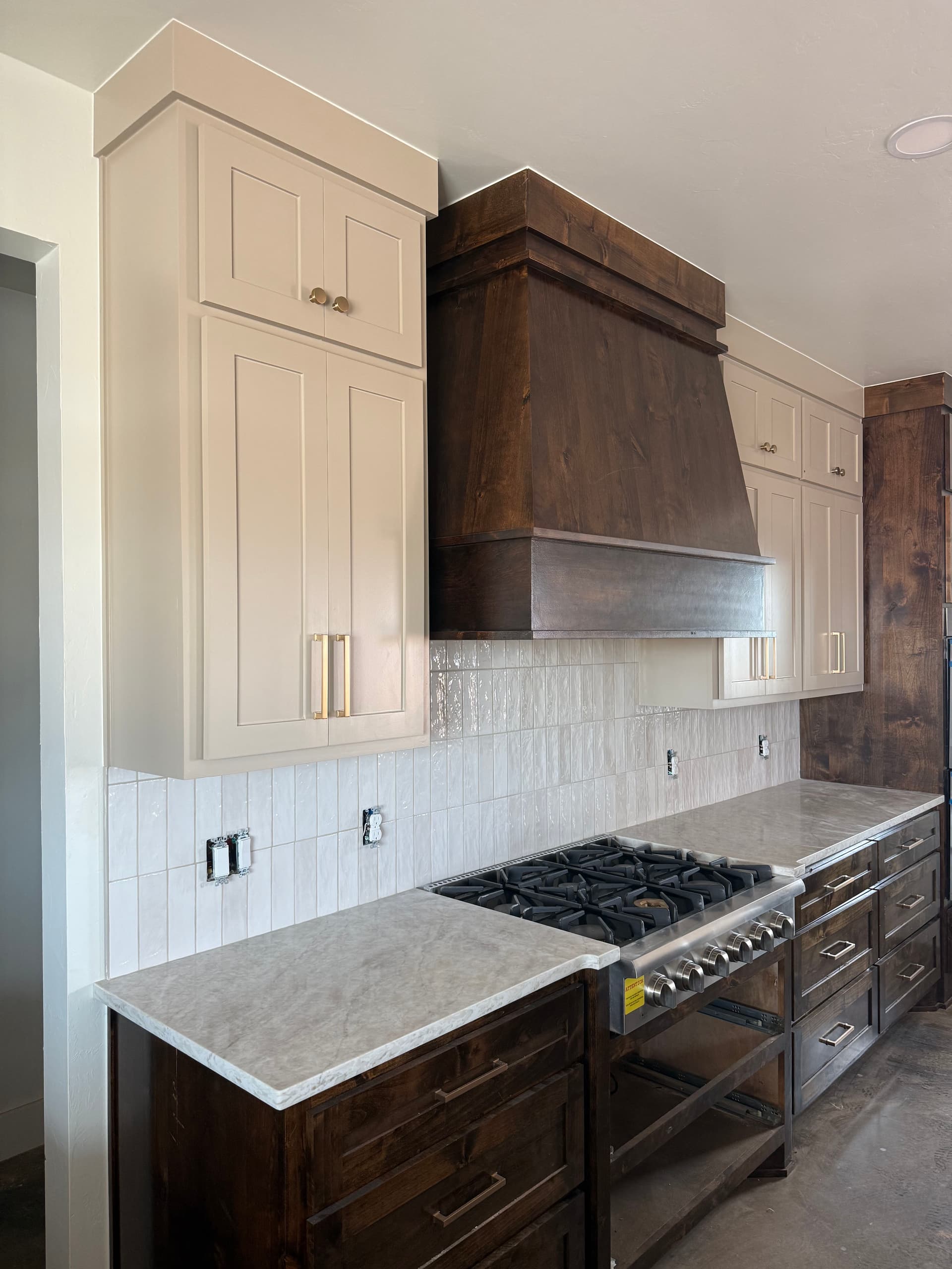 Tile Backsplash Installation Near Deer Creek OK image